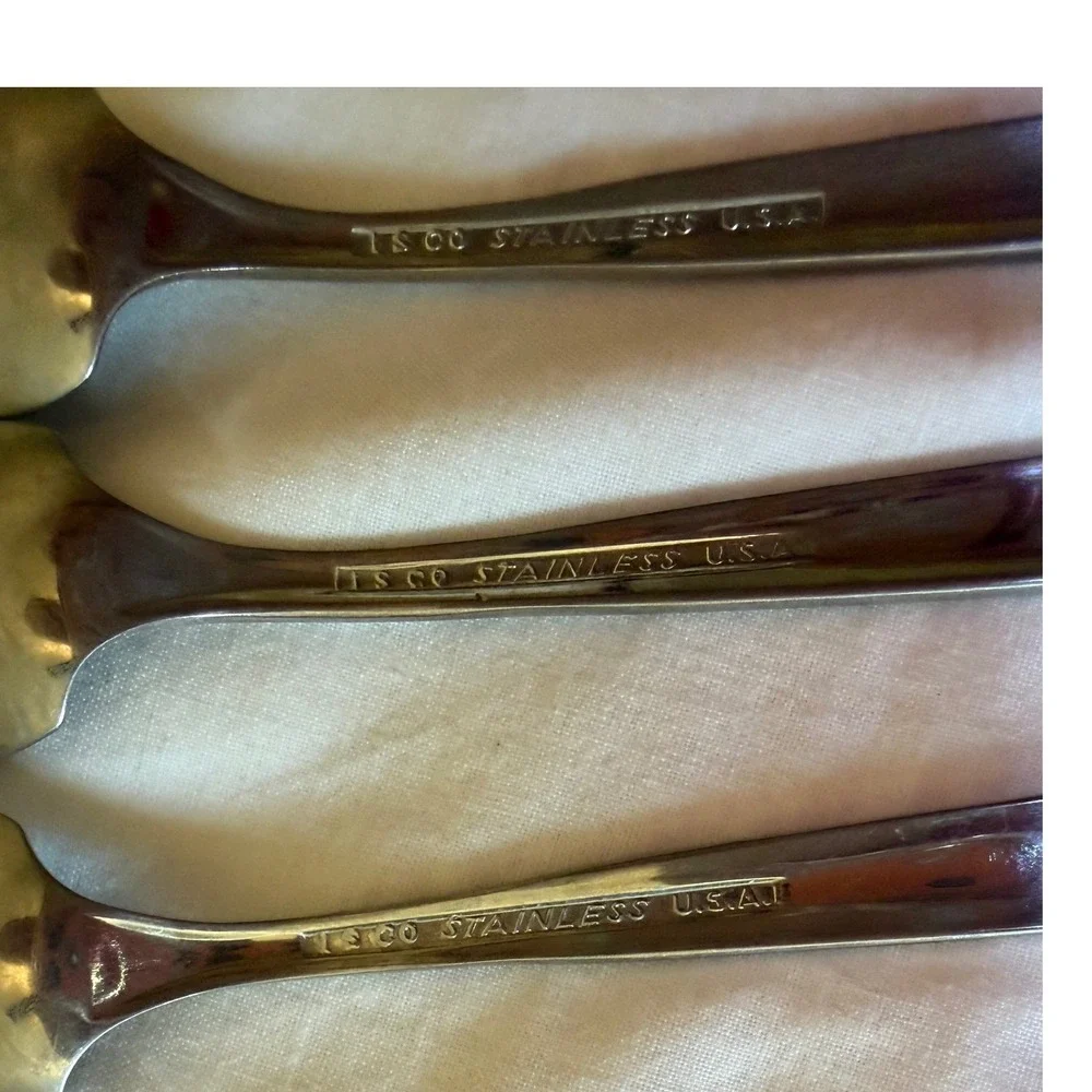Vintage ISCO Stainless USA Grapefruit Spoons Set of 6 Serrated Tip Silverware